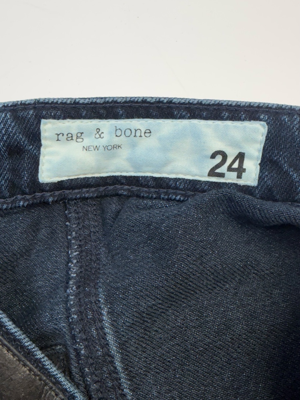 Rag & Bone Wide Leg Cropped Jeans Dark Wash Raw Hem Size 24 NWT - Picture 6 of 8